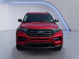 Used 2021 Ford Explorer XLT image 2