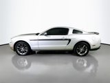 Used 2012 Ford Mustang Premium image 4
