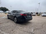 Used 2021 Nissan Altima 2.5 SV image 3