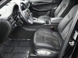 Certified 2021 Porsche Macan image 5