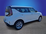 New 2025 Kia Soul LX image 3