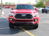 Used 2018 Toyota Tacoma SR5 image 3