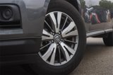 Used 2020 Nissan Pathfinder S image 3