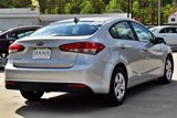 Used 2017 Kia Forte LX image 5