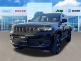 New 2025 Jeep Grand Cherokee Altitude image 4
