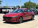 Used 2023 Hyundai Elantra SEL w/ Convenience Package image 4