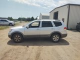 Used 2008 Kia Borrego EX image 3