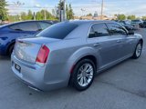 Used 2018 Chrysler 300 Touring w/ Driver Convenience Group image 4