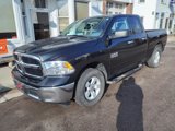 Used 2018 RAM 1500 Classic SLT image 2