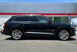 Used 2017 Audi Q7 3.0T Prestige w/ Prestige Package image 3