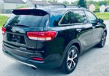 Used 2017 Kia Sorento EX image 6