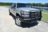 Used 2005 Chevrolet Silverado 2500 LS w/ Heavy-Duty Power Package image 2