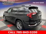 Used 2022 GMC Terrain SLT image 4