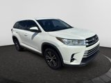 Used 2019 Toyota Highlander LE image 2
