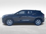 Used 2021 Chevrolet Blazer LT image 2