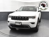 Used 2020 Jeep Grand Cherokee Limited w/ Luxury Group II image 2