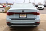 Certified 2025 Volkswagen Jetta SE image 5