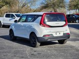 Used 2022 Kia Soul LX w/ Technology Package image 5