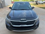 Used 2022 Kia Seltos LX image 2