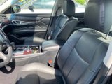 Used 2015 INFINITI Q70 3.7 image 3