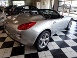 Used 2007 Pontiac Solstice Convertible w/ Preferred Package image 4