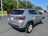 Used 2022 Jeep Compass Latitude w/ Convenience Group image 4