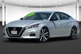 Used 2022 Nissan Altima 2.5 SR image 2