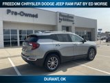 Used 2023 GMC Terrain SLT image 4