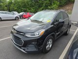Used 2019 Chevrolet Trax LT w/ LT Convenience Package image 4