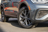 Used 2022 Volkswagen Tiguan SE image 2