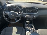 Used 2019 Kia Sorento LX w/ LX Convenience Package image 2