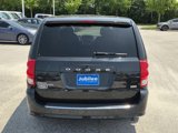 Used 2016 Dodge Grand Caravan SE w/ Quick Order Package 29E SE image 3
