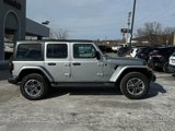Used 2021 Jeep Wrangler Unlimited Sahara image 2