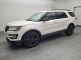 Used 2017 Ford Explorer XLT w/ Equipment Group 202A image 2