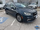 Used 2021 Chrysler Pacifica Touring-L image 6