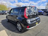Used 2017 Kia Soul EV + image 5