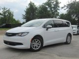 Used 2023 Chrysler Voyager LX image 2