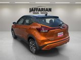Used 2021 Nissan Kicks SV image 3