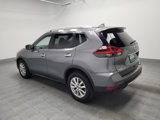 Used 2020 Nissan Rogue SV image 3