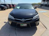 Used 2017 Toyota Camry SE image 2