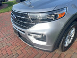 Used 2020 Ford Explorer XLT w/ Equipment Group 202A image 2
