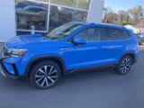 Certified 2022 Volkswagen Taos SE w/ Panoramic Sunroof Package image 3