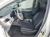 Used 2014 Toyota Sienna SE w/ SE Premium Package w/Entune image 3