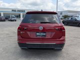 Used 2021 Volkswagen Tiguan SEL w/ 3-Row Tiguan MDO Package image 5