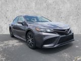 Used 2023 Toyota Camry SE image 2