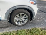 Used 2020 Ford Explorer Limited image 2