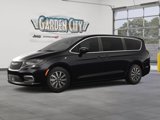 New 2025 Chrysler Pacifica Select image 4