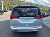 Used 2022 Chrysler Voyager LX image 6