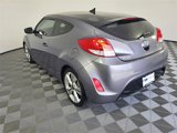 Used 2017 Hyundai Veloster Value Edition image 5