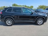 Used 2019 Jeep Cherokee Latitude w/ Popular Appearance Group image 2